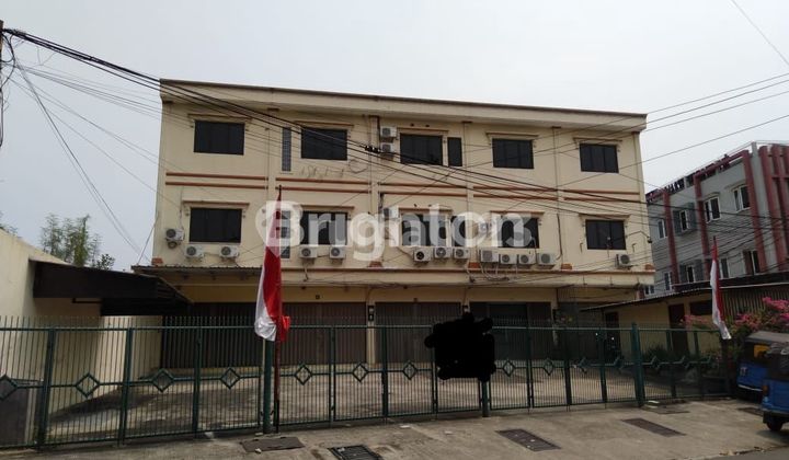 Ruko Jual/sewa Perkantoran Nyaman Eksklusif Serta Strategis Di Tomang