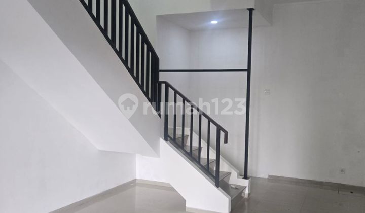Sewa Ruko 2 Lantai Strategis Fresh Market CBD Emerald Bintaro 1