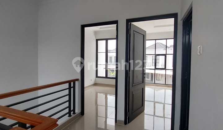 Selling Brand New House in Bintaro 3 Near Train & Toll Road, Price 1.6B Selling Brand New House in Bintaro 3 Near Train & Toll Road, Price 1.6B