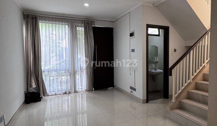 Sewa RUMAH Kebayoran Bintaro Jaya Sektor 7 - Semi Furnished & Siap Huni, 2 Lantai 2