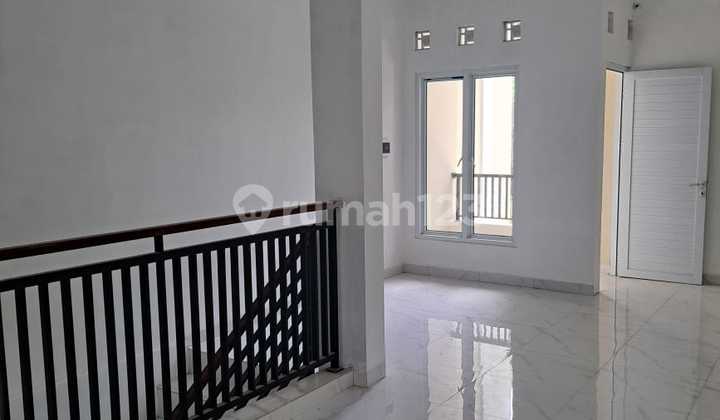 House for Rent Bintaro Sector 9 4+1 KT Global Jaya School Jakarta Toll Road 2