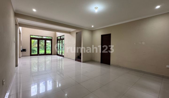 Luxurious Bintaro Jaya House 314m² Near Toll Road, CBD, Mall 2