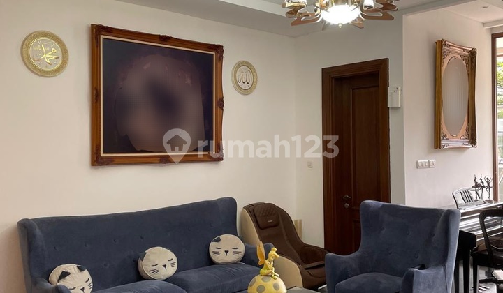 Dijual Rumah Hoek Bintaro Sektor 9 Kebayoran - Mewah, Baru, Harga Nego