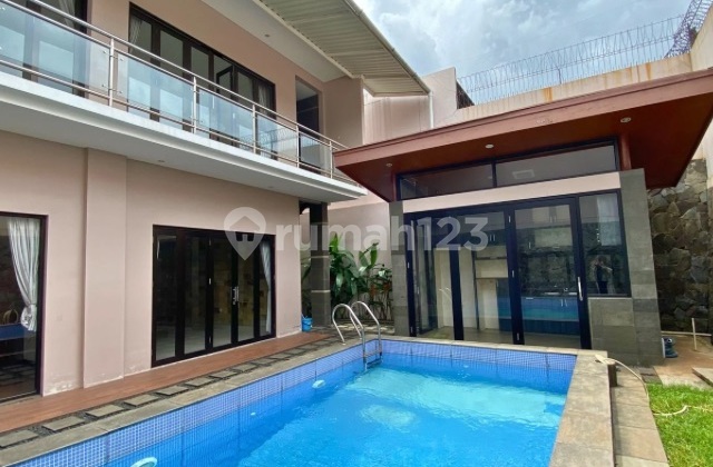 Luxury Villa House For Rent in Menteng Bintaro, Pool, Near British School, Toll Access