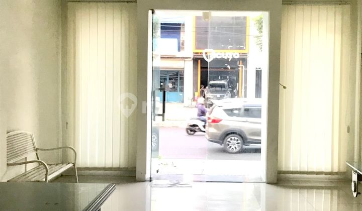 For Rent: 2.5-Story Strategic Shop House in Bintaro Sector 1 | Suitable for Cafe, Clinic, Office, Salon For Rent: 2.5-Story Strategic Shop House in Bintaro Sector 1 | Suitable for Cafe, Clinic, Office, Salon