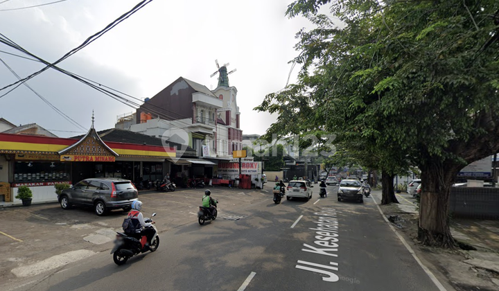 Dijual Ruko Gandeng Bintaro Pesanggrahan Pinggir Jalan 8,9M Dijual Ruko Gandeng Bintaro Pesanggrahan Pinggir Jalan 8,9M