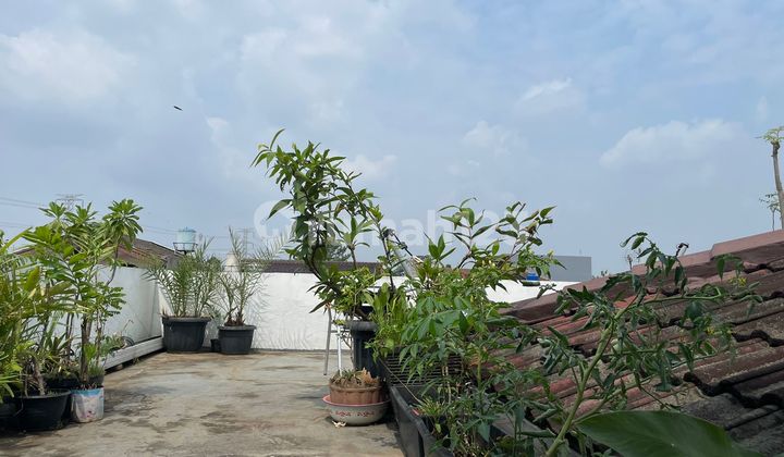 Rumah untuk Kost Dijual di Cinere Megapolitan Akses Tol & MRT 2