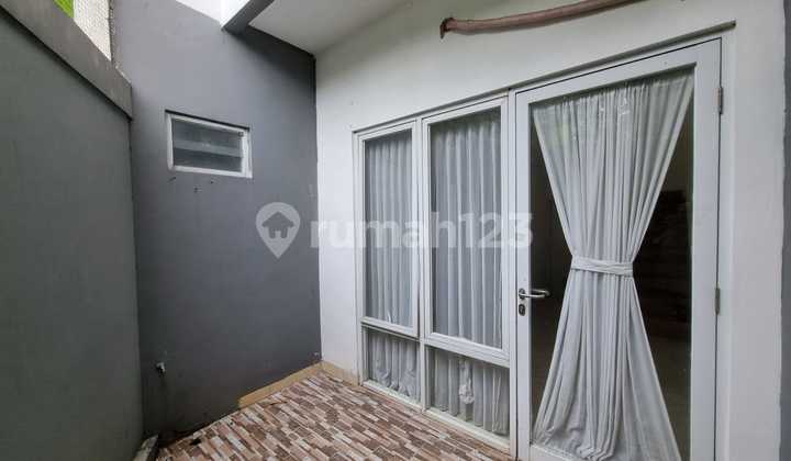 Jual Rumah River Park Bintaro Jaya Siap Huni KT 4+1 Strategis