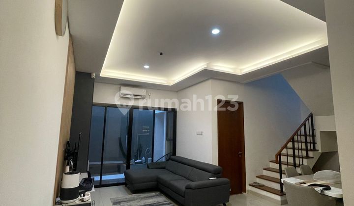 Jual Rumah Rempoa Full Furnished Cluster Dekat MRT Lebak Bulus