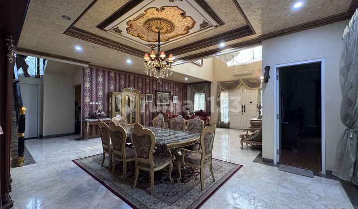 Luxury House Bintaro Hoek 400M Private Pool Full Furnished Near British School