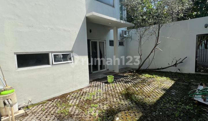 Dijual Rumah Hoek Brand New Bintaro Sektor 9 SHM