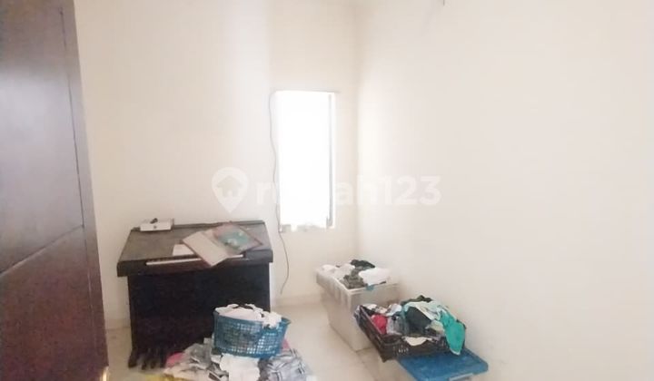 Dijual Rumah 2 Lantai Daerah Duri Kepa 2