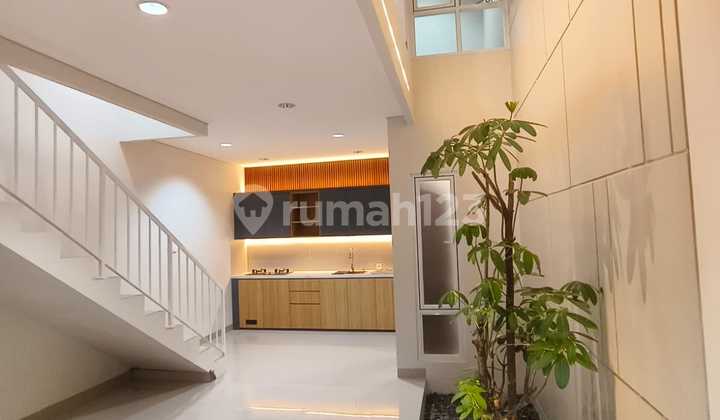 Sell Fast New House in Duri Kepa, West Jakarta