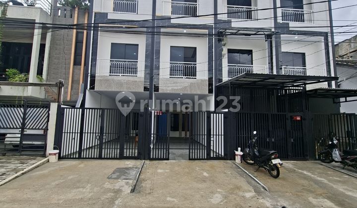 Jual Cepat Rumah Baru Area Tanjung Duren