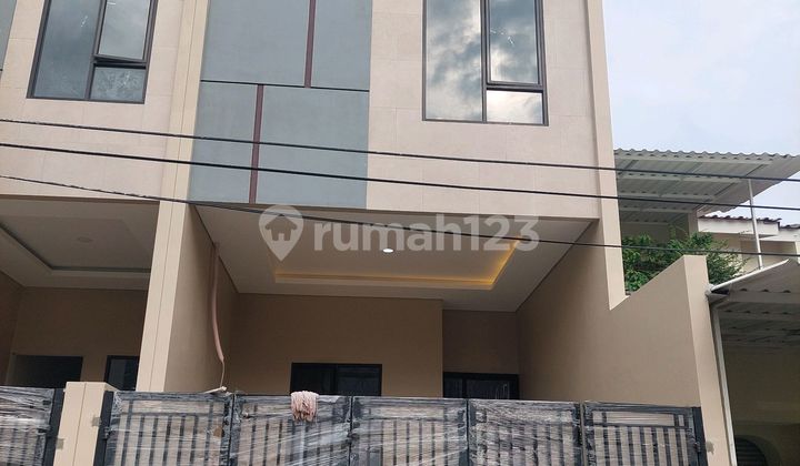 Dijual Rumah Baru Minimalis Modern di Vila Tomang Mas