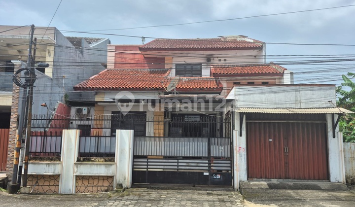 Rumah 4 Kamar di Dekat Pintu Tol Gayam Sari, Semarang Timur