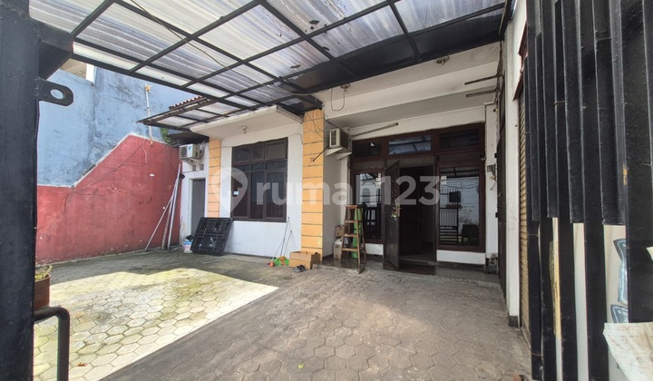4-Bedroom House near Gayam Sari Toll Gate, East Semarang 2