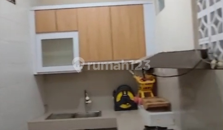 Rumah dengan 3 Kamar Minimalis di Medoho 2