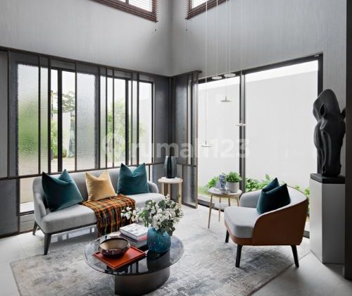 3-story house 10x14 140m 4 bedrooms Maninjau Asya Jgc Jakarta Garden City 2