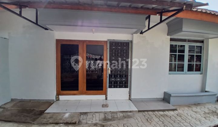 Rumah Hoek Disewa 10x15 150m type 3KT Pulo Gebang Permai Cakung 2