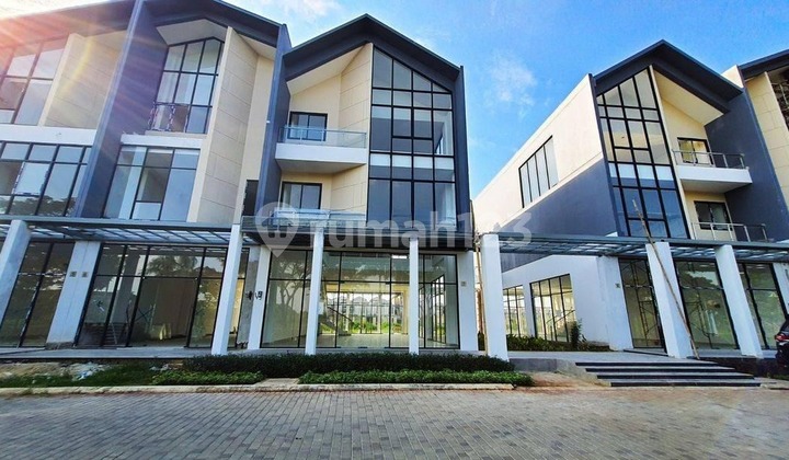 Ruko New East 3-story 8x17 136m Corner JGC Jakarta Garden City