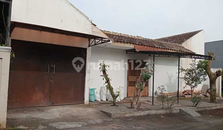 Disewakan Rumah Di Area Argomulyo Salatiga 1