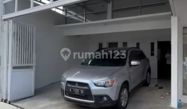 For Sale: Ready-to-Occupy Boarding House in Pleburan, Affordable and Attractive 1