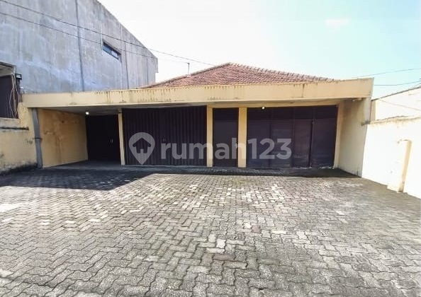 Rented Out Ready-to-Live House in Siliwangi 1
