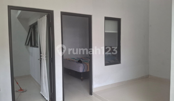 Disewakan Rumah di Bsb Murah Menarik Siap Huni 2