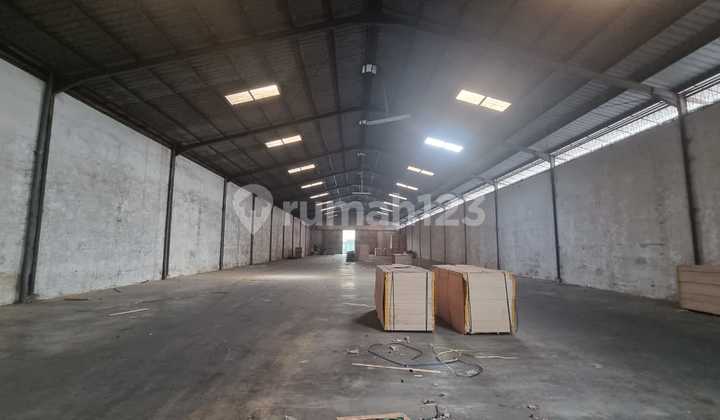 For Rent: Warehouse in Candi Ngaliyan Industrial Area, Semarang For Rent: Warehouse in Candi Ngaliyan Industrial Area, Semarang