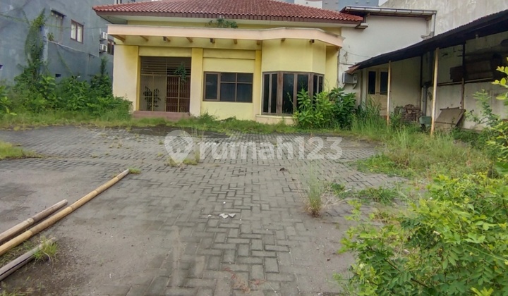 Disewakan Ruang Usaha di Daerah Imam Bonjol Semarang 1