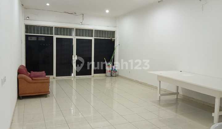 Shop House for Rent in Graha Padma Semarang at an Attractive Price 2