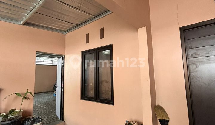 Disewakan Rumah Di Area Semarang Tengah  1