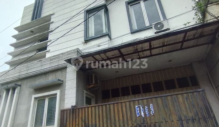 Disewakan Gudang + Office Ex Percetakan di Citarum Semarang 1