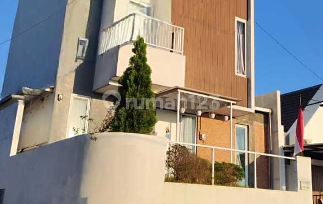 Disewakan Rumah 2 Lantai di Daerah Ngaliyan Semarang 2