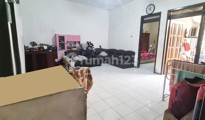 For Sale Large Cheap House in West Cakrawala Semarang 2