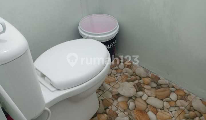 For Rent Cheap House Ready to Live In Near West Semarang 2