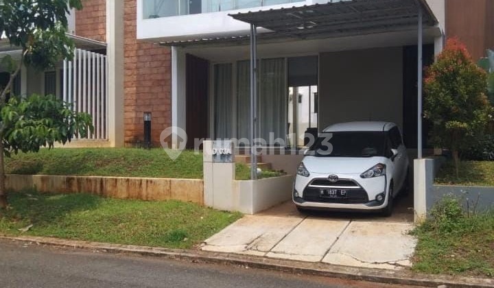 Rumah Mewah Dijual Murah di Ivy Park Bsb 1