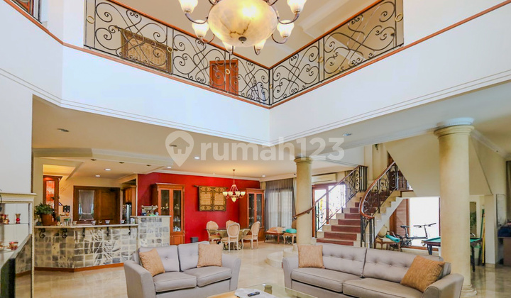 Rumah Mewah di Pondok Indah, Akses mudah Kebayoran Baru Cilandak