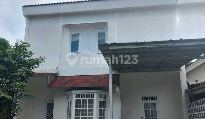 Rumah Semi Furnished  Sektor 5 Perkici Bintaro Tangerang Selatan