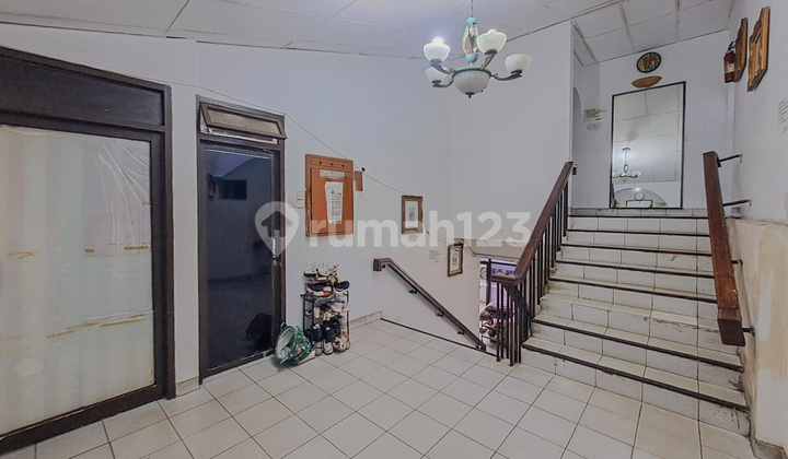 Rumah Kost di Krekot Sawah Besar Akses Mudah ke Kemayoran Menteng Rumah Kost di Krekot Sawah Besar Akses Mudah ke Kemayoran Menteng