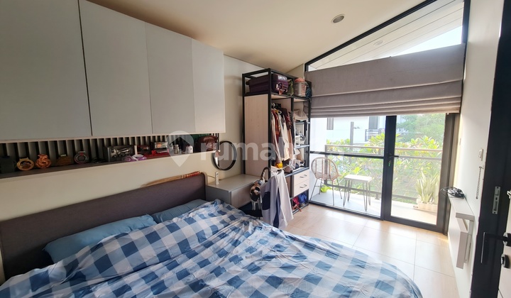 Disewa Rumah Tinggal di Uptown di Lippo Cikarang Full Furnished Nyaman Tinggal Bawa Koper 2