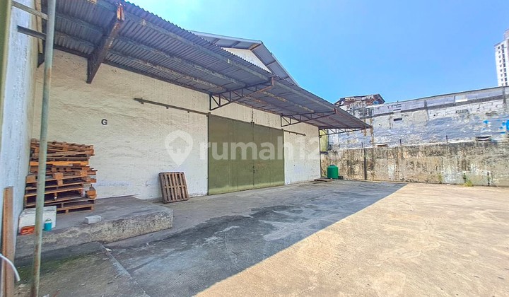 Gudang Luas, Bagus dan Siap Pakai, Posisi Strategis di Muara Baru