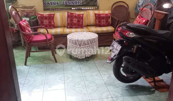 Semi Furnished SHM Petukangan, Jakarta Selatan Bagus Rumah 2