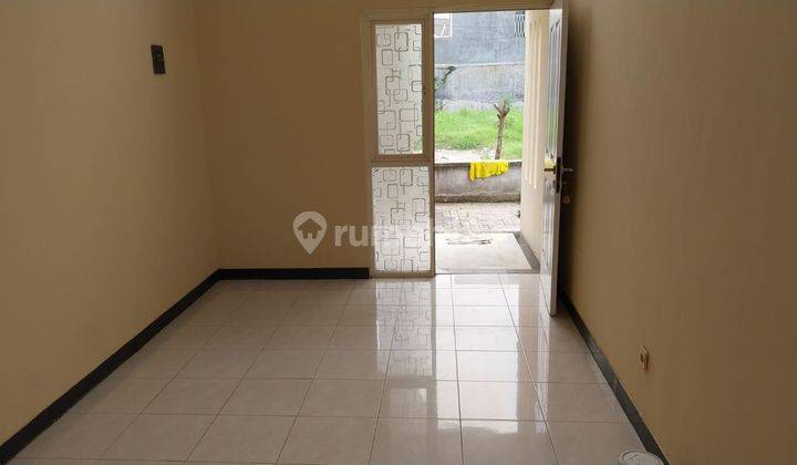 Rumah Kontrakan Gedangan, Sidoarjo 2