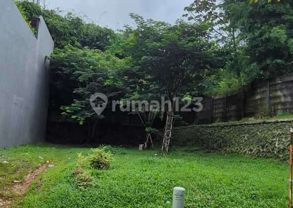 11.5Jt Sevilla Kavling 240M² 3View Selatan-Timur-Utar Hoek Taman 11.5Jt Sevilla Kavling 240M² 3View Selatan-Timur-Utar Hoek Taman