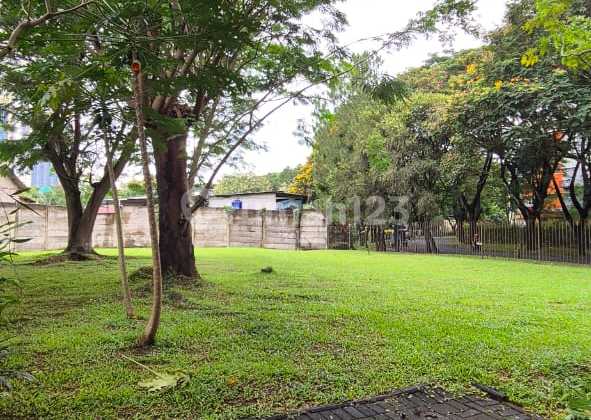 9.79Jt Foresta Kavling Hoek Utara-Barat-Selatan Lt564m²