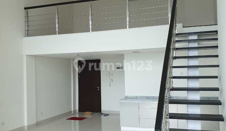 1.75m Brooklyn Soho Apartemen Tower A West View City 2