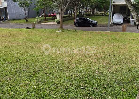 1.22M Vanya Park Plot 81M² South-North Body Position 2 View 1.22M Vanya Park Plot 81M² South-North Body Position 2 View