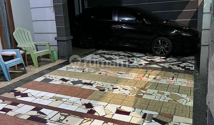 8.25m Rumah Kost Bendungan Hillir Furnished Renovated -yg- 2